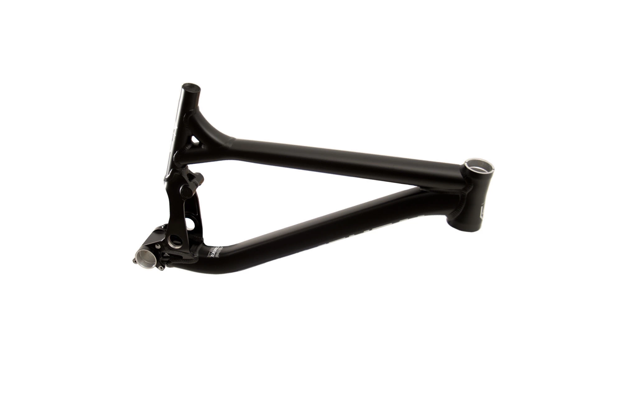 TRIANGLE AVANT META 4X 4 TRIANGLE AVANT META 4X – Image 2