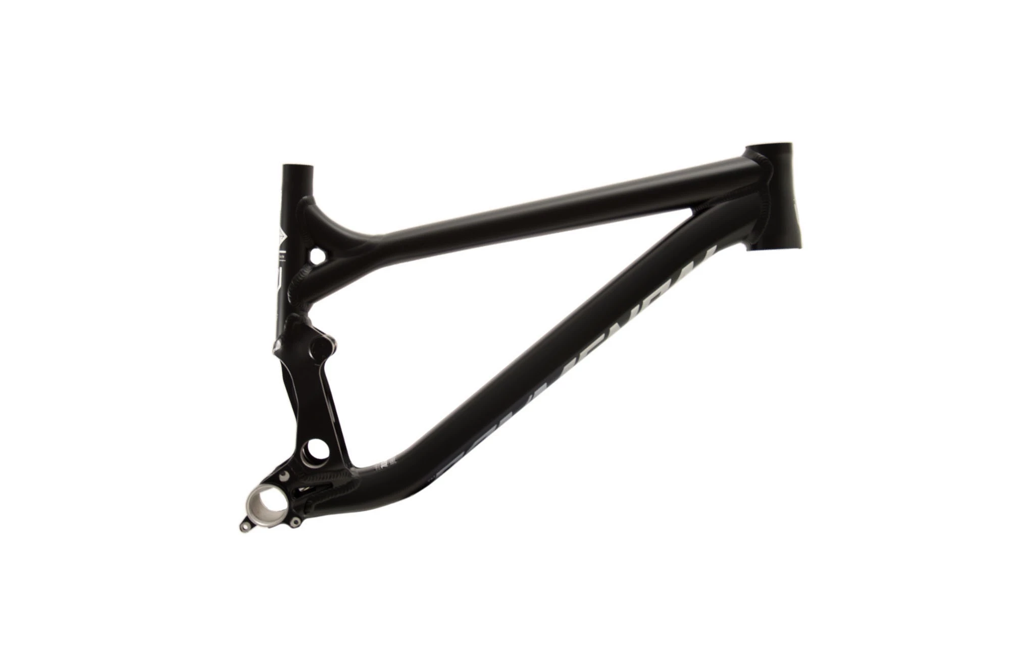 TRIANGLE AVANT META 4X 3 TRIANGLE AVANT META 4X